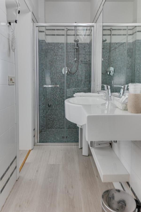 Hotel Cigno D'Oro Riccione Esterno foto