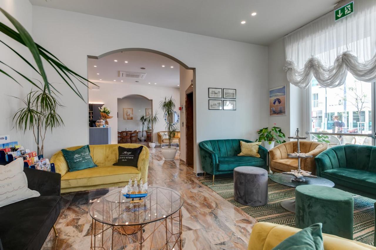 Hotel Cigno D'Oro Riccione Esterno foto