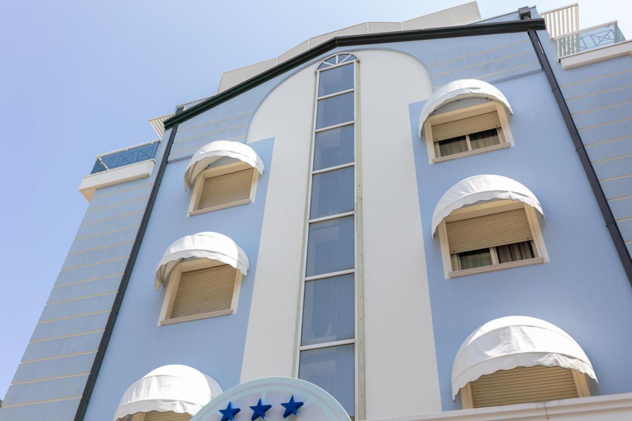 Hotel Cigno D'Oro Riccione Esterno foto
