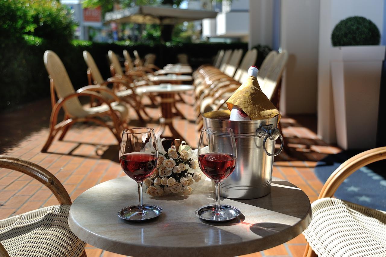 Hotel Cigno D'Oro Riccione Esterno foto