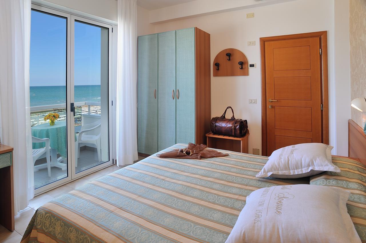 Hotel Cigno D'Oro Riccione Esterno foto
