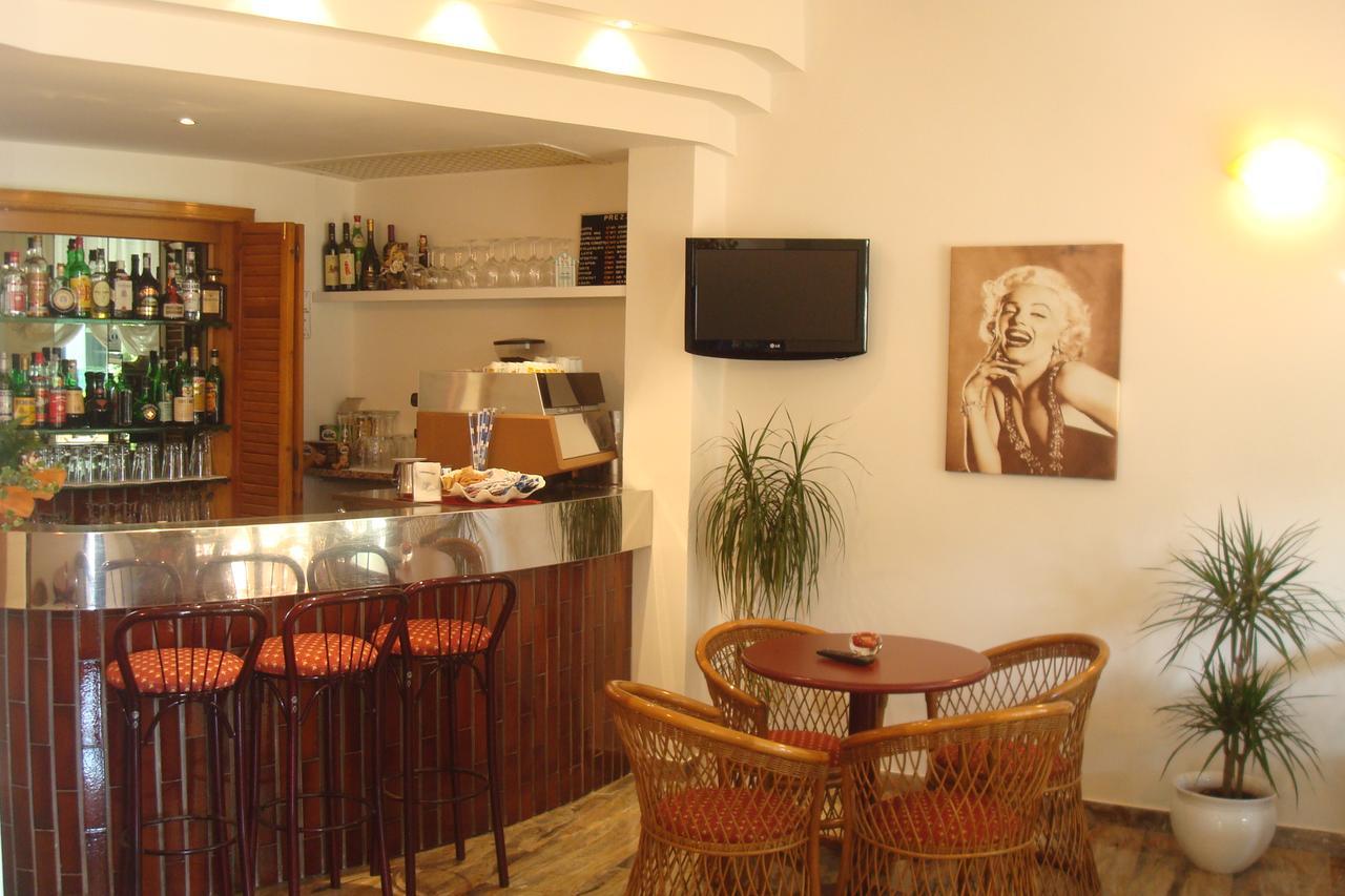 Hotel Cigno D'Oro Riccione Esterno foto