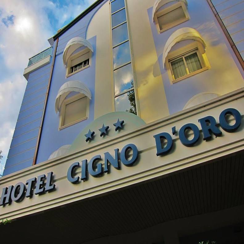 Hotel Cigno D'Oro Riccione Esterno foto